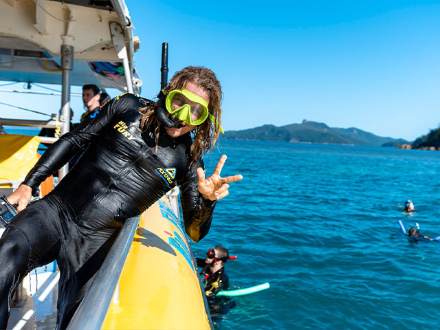 whitsundays day boat tours